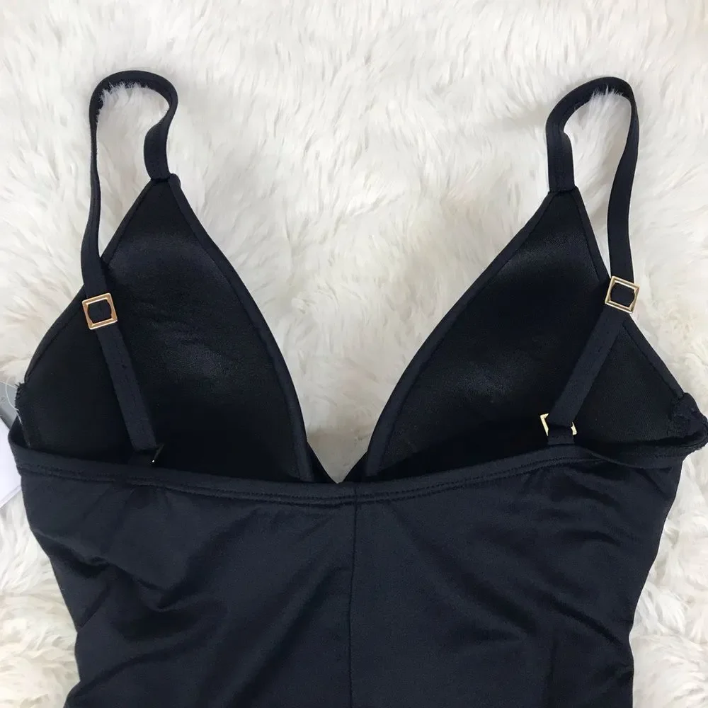 LA BLANCA Classic Black Ruched One Piece Swimsuit Cutout Twist Front Size‎ 2 New
